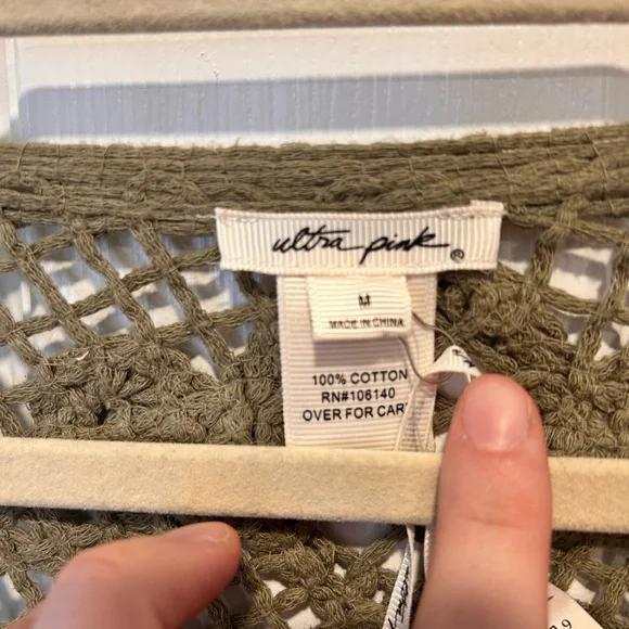 Ultra Pink Olive Crochet Cardigan - Picture 6 of 6